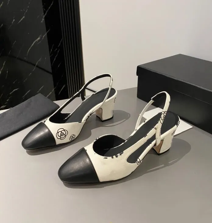 Fold Detailed Leather Mid Heel Mules Sandals - 6cm main image 1