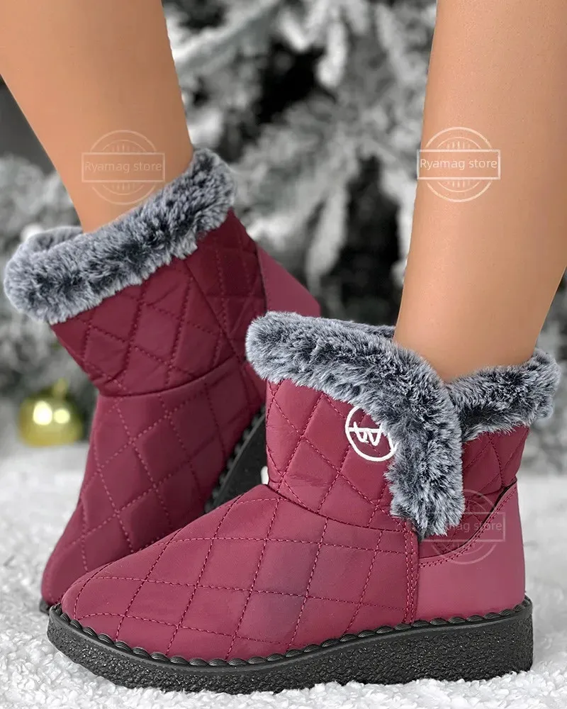 Laarzen Waterdichte Winterlaarzen voor Dames Warm Dikker Pluche Gevoerde Snowboots Dames Grote maten 44 45 Antislip Platte Katoenen Schoenen 231011