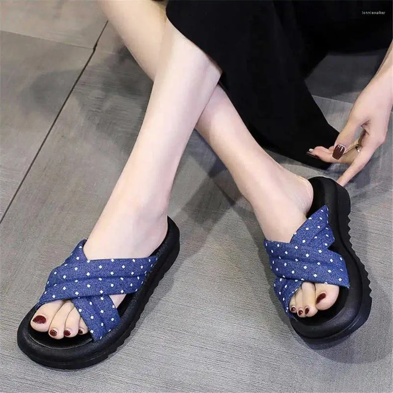 Sandals 35-39 35-36 Women's Casual Sandal Sporty Shoes Woman Flip Flops Sneakers Sports Second Hand Luxery Daily Deporte XXW3