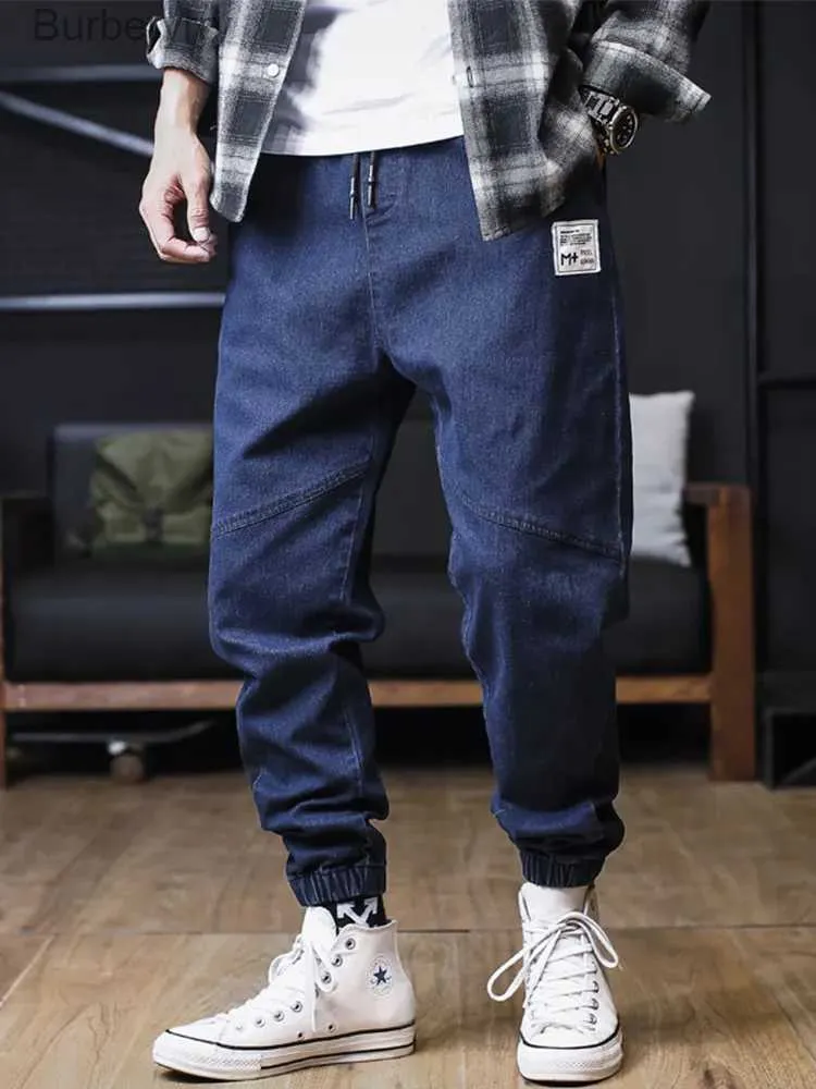 Mäns jeans plus storlek jeans män lösa joggar streetwear harem jeans lastbyxor fotledslängd denim trussl231011