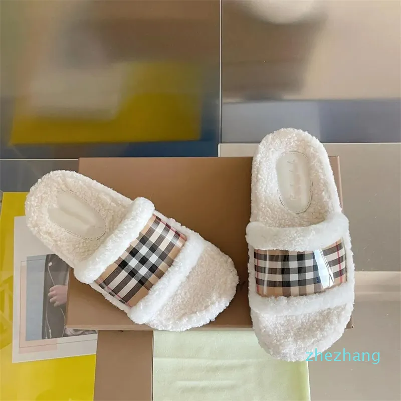 2023-Luxury designer designs brand's latest classic plaid flat shoes slippers casual beach one line couples' style men's and women's styles