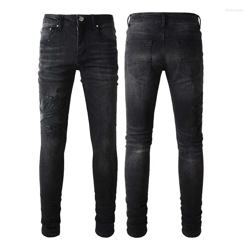 Jeans voor heren Zwart Amerikaans streetwear Trendy potlood met letterstickers Denim broek voor heren Dames Slim Fit Patched Ripped