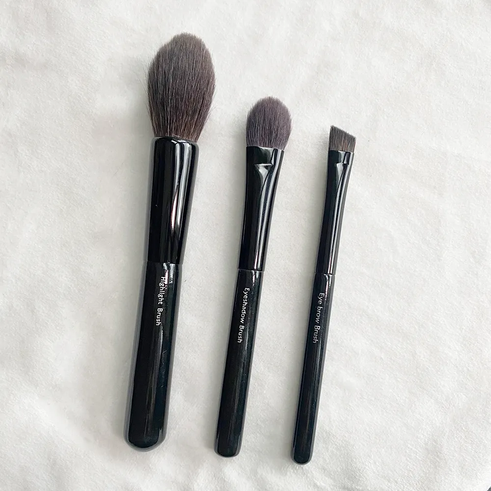 CHIKU-HODO Z-Series Makeup Brushes (Z-2 Highlight Z-5 Eye Shadow Z-6 Eye Brow) - 100% Gray Squirrel Hair Beauty Cosmetic Blending Brushes Beauty Tools