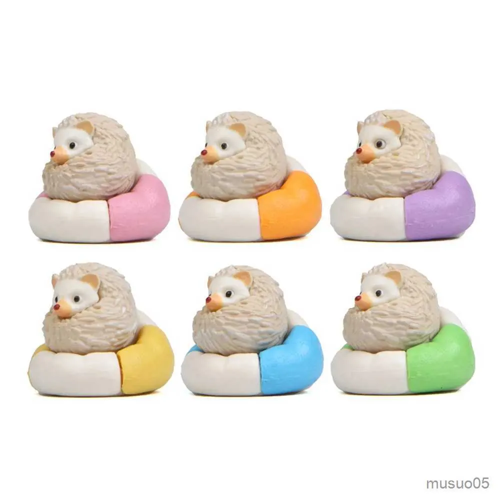 Fournitures de jouets de noël 1 pièces, figurines mignonnes sur canapé/couette/manteau, Mini animaux, décoration de jardin de maison, jouets miniatures R231012