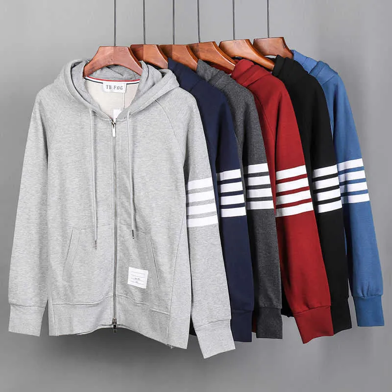 Marca de moda FOG Yarn tingido Four Bar Stripe Sweater Zipper Hooded Cotton Jacket Casual Sports Couple