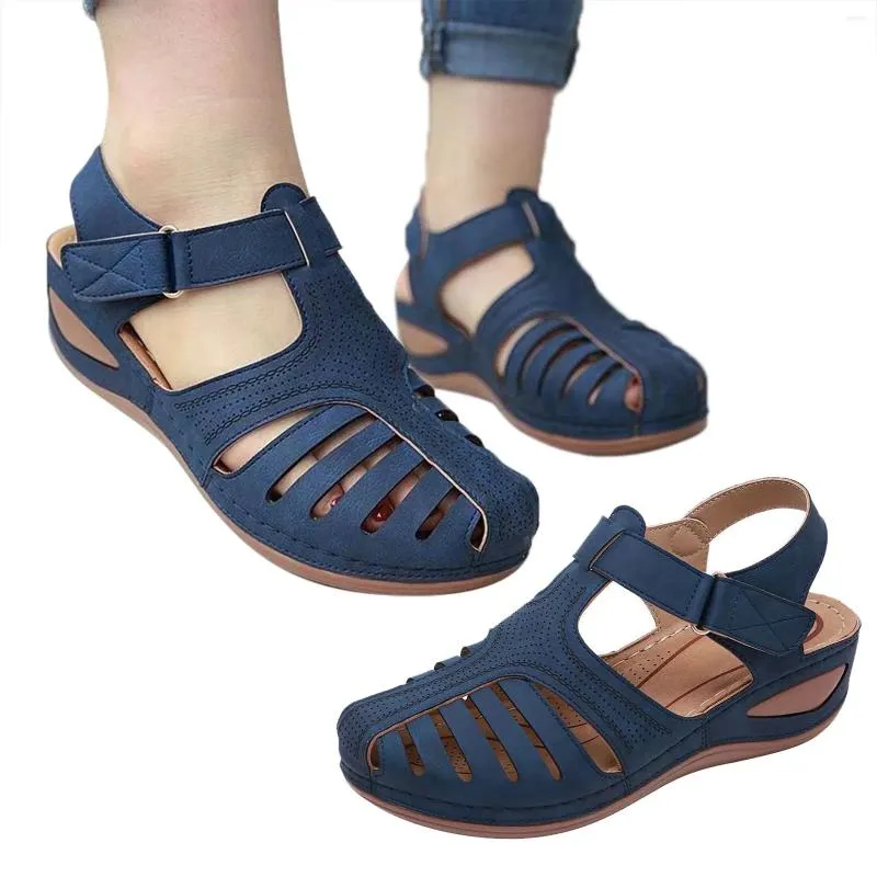 Sandales compensées souples et creuses pour femmes, chaussures à bout fermé, plateforme d'été, talons Sexy
