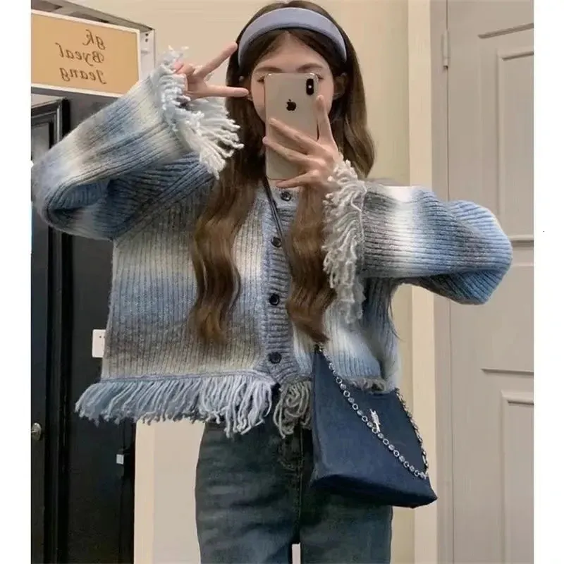 Damenjacken Koreanischer Stil Modische Quaste Regenbogen Pullover Jacke Frauen Herbst Lose Faul Gestrickte Strickjacke Design Kurze Kawaii Top 231011