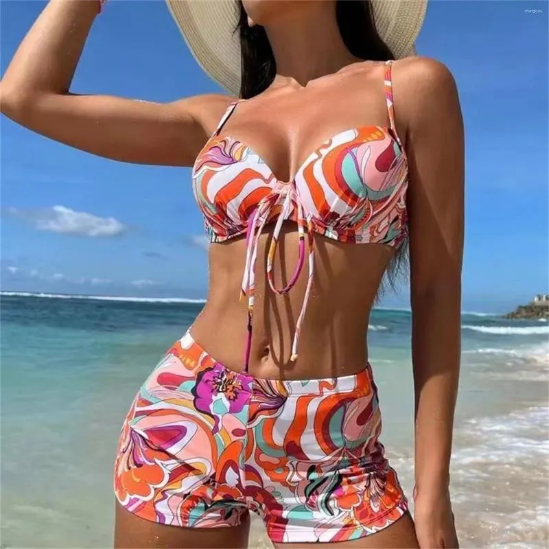 Mulheres Swimwear Verão Dividir Um pouco Gordo Meninas Duas Peças Canto Plano Calças Biquíni Flor Graffiti Hard Cup Estilo Esportivo