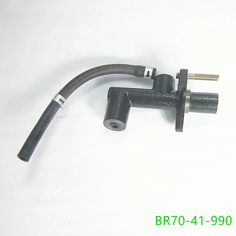 Car accessories clutch master cylinder BR70-41-990 for Mazda 323 family BG CA7130 1989-1995 MX-3 1993-1996