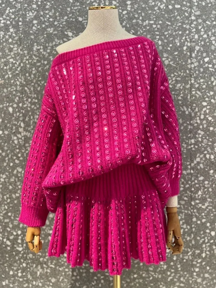 Tweedelige jurk HIGH STREET est 2023 F W modeontwerper trui dames slash hals glitter lovertjes trui met kralen minirok 231012