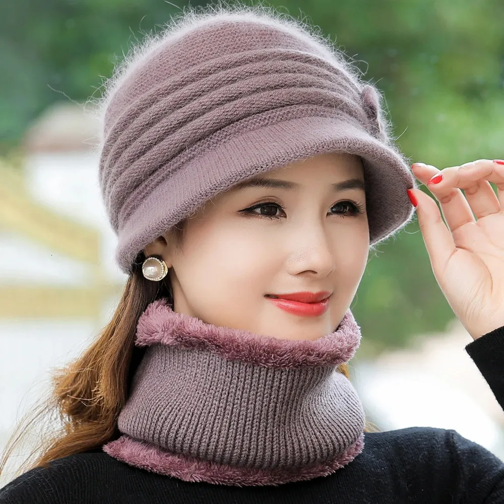 Fur lined shop hat womens