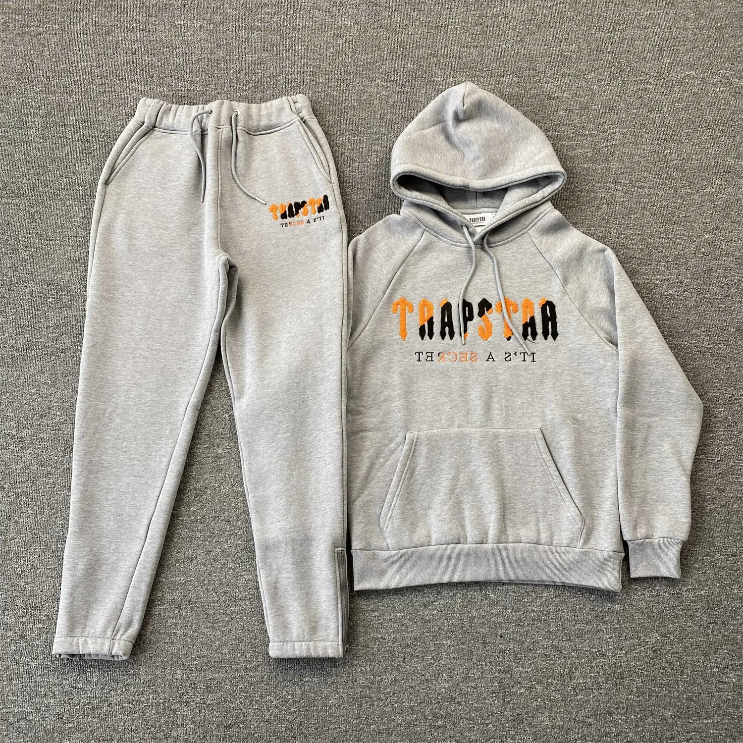 Designer Hoodie Trapstar Full Tracksuit Rainbow Handduk Broderi Decoding Hooded Sportwear Män och kvinnor Sportkläder kostym blixtlåsbyxor storlek XL 261