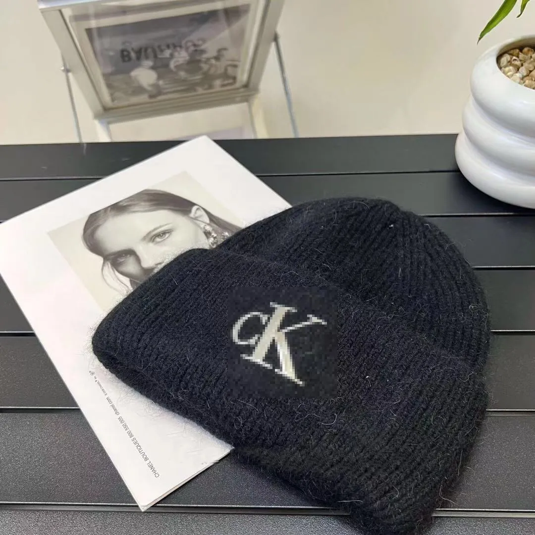 Designer Knitted Montirex Beanie Hat For Women And Men Official Synchronous  1:1 Warm Hat By Fashion Brand H2 Perfect Birthday Gift From Ruyi8888,  $10.86