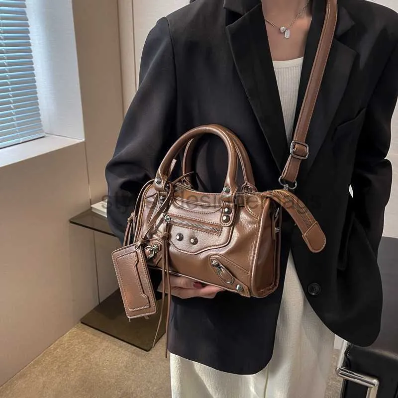 Corpo cruz simples e saco 2023 primavera nova moda rebite bolsa de ombro personalizado crossbody bagstylishdesignerbags