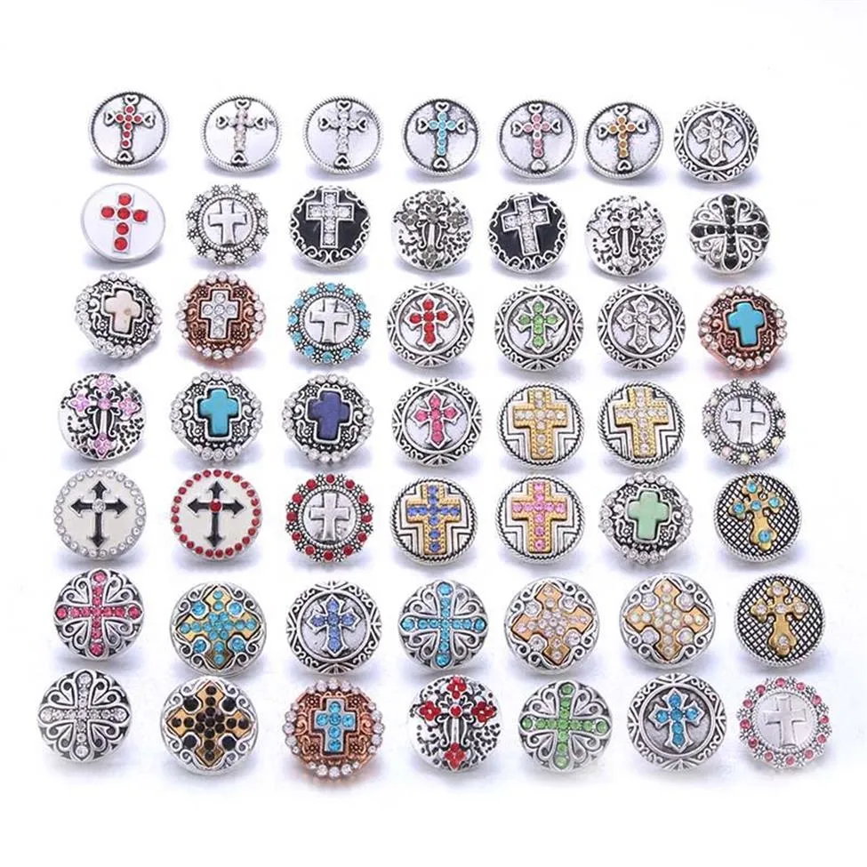 Neue 10 stücke Ganze Kreuz Glauben 18mm Snap Schmuck Mixed Metall Strass Druckknopf Schmuck Fit Armband Armreifen Necklaces273s