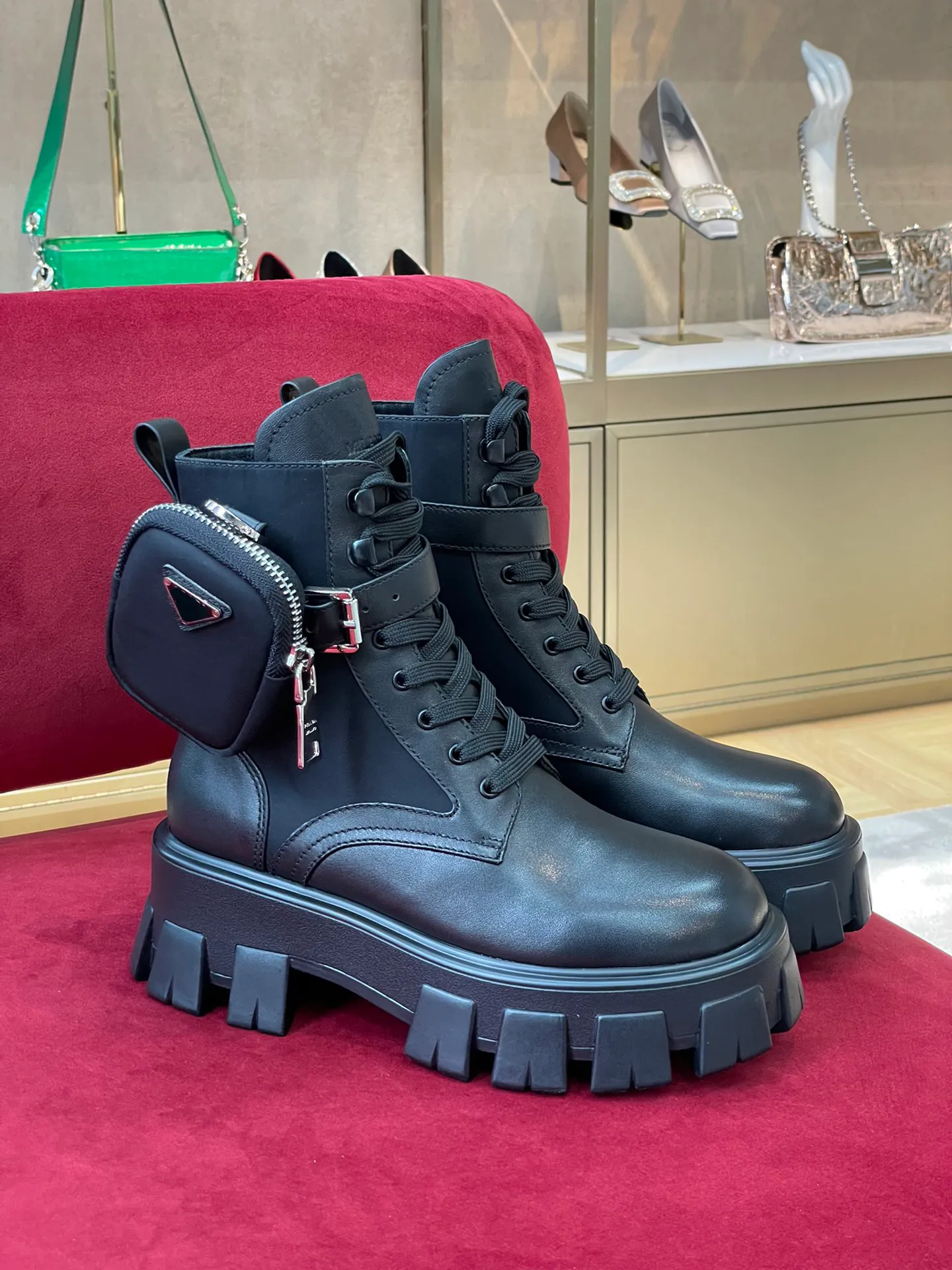 2023AAA Boot calf leather ankle boots women shoes Monolith Leather Nylon Lug-Sole Combat Boots Triangle-logo black matte and patent platform booty 35-41