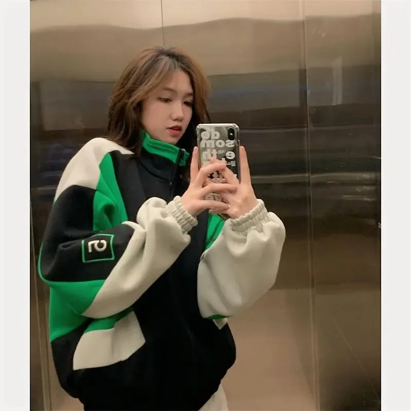 90S Fashion Retro Style Autumn and Winter Letter Embroidered Cardigan Buckle Denim Stitching Baseball Uniform Jacket main image 0