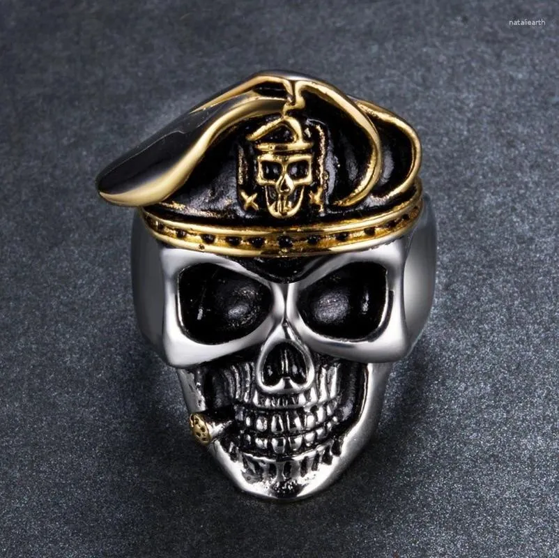 Cluster Rings europeiska och amerikanska modepersonlighet Classic Special Forces Officer Skull Ring Men Rock Biker Jewelry Wholesale