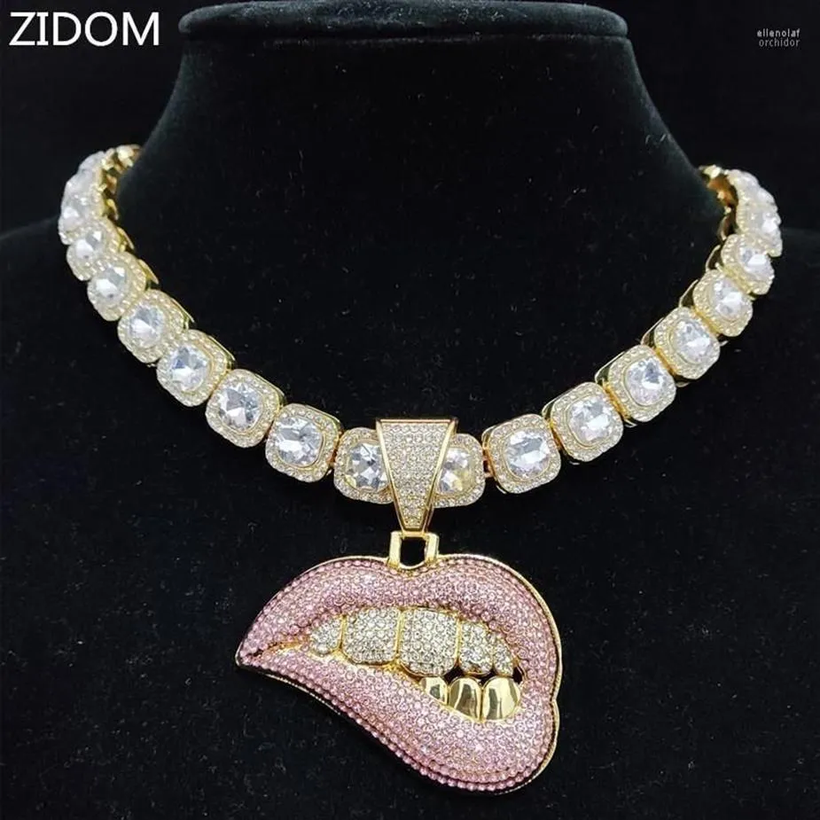 Collares colgantes Hombres Mujeres Hip Hop Bite Forma de labio Collar con cadena de cristal de 13 mm Iced Out Bling HipHop Fashion Charm JewelryPen2850