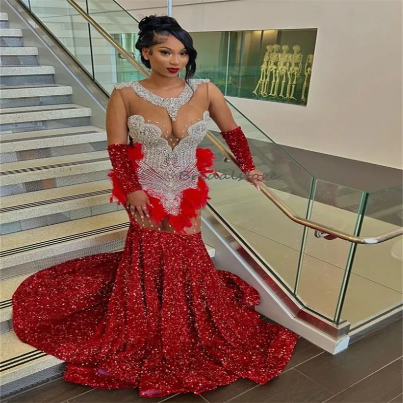 Red Lace Uniqe Design Open Back Elegant Formal Mermaid Long Prom