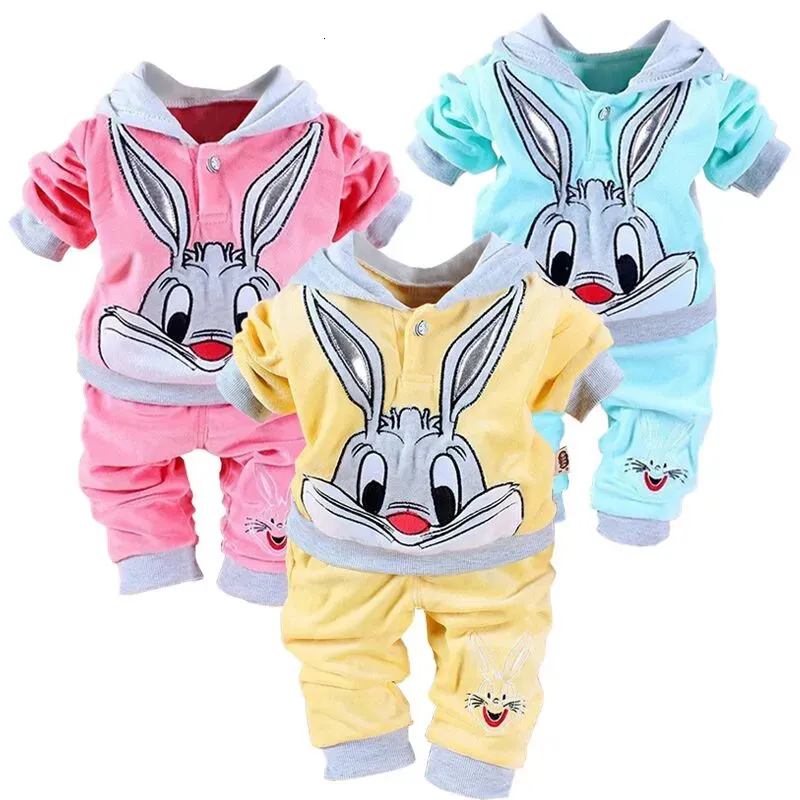 Ensembles de vêtements Automne Né Garçons Filles Velours Enfants Dessin Animé Lapin Manteau À Capuchon Pantalon 2 pièces Bébé Vêtements Costume Chaud 231012