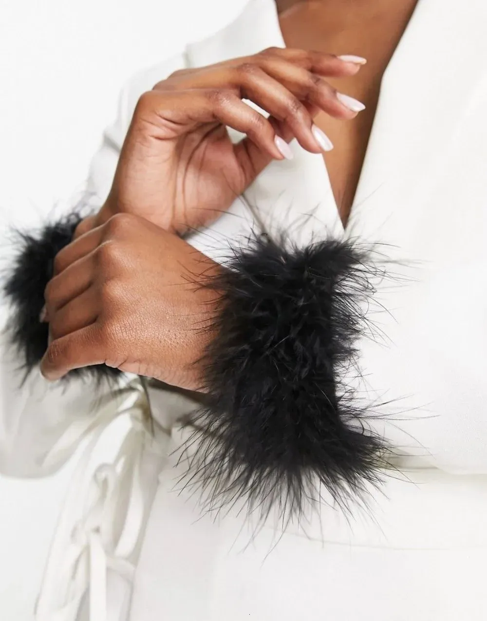 Manches de bras en gros plumes de dinde naturelles poignets bracelet fourrure colorée Plume femmes Bracelet manchette accessoires de cheveux bracelet de cheville gifles sur les manches 231012