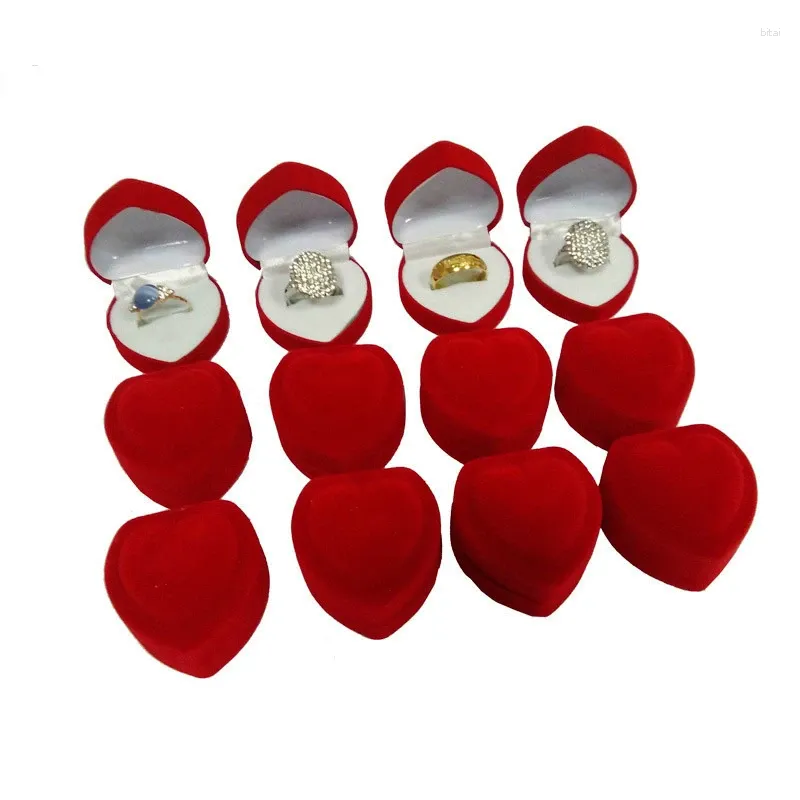 Jewelry Pouches 24Pcs/lot Red Heart Velvet Shaped Romantic Birthday Engagement Ring Case Valentine's Day Gift Box Display Storage