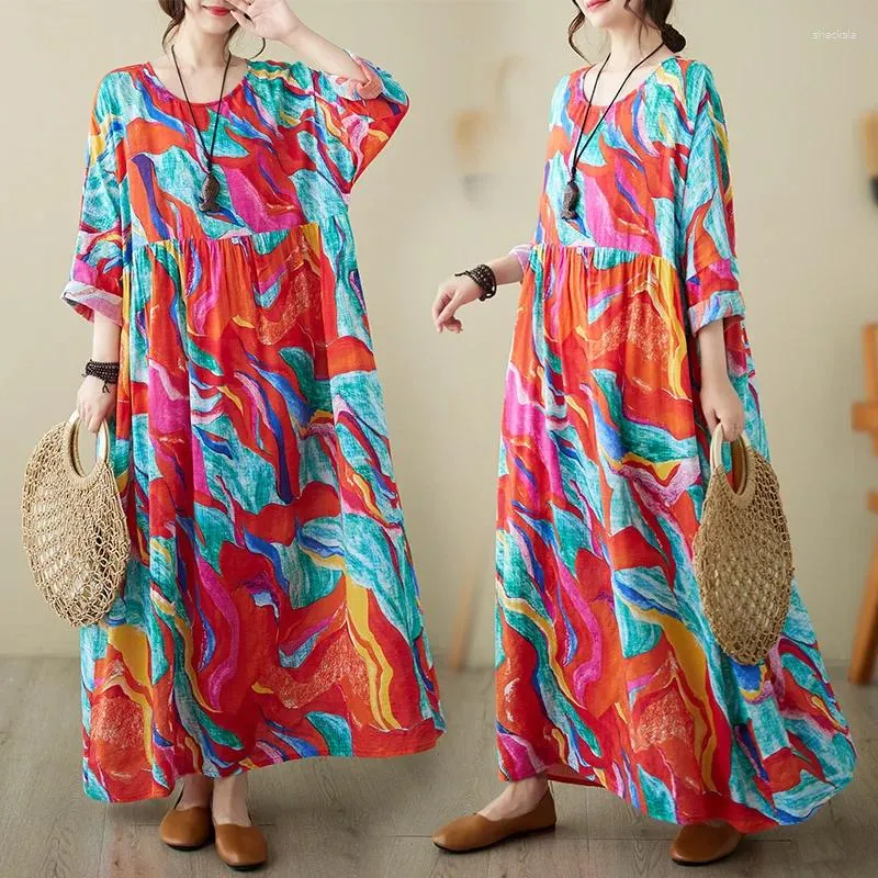 Robes décontractées 2023 Arrivée Tie Dye Imprimer Plus Taille Oversize Robe d'automne Style de vacances Tour en plein air Voyage Femmes Printemps Longue