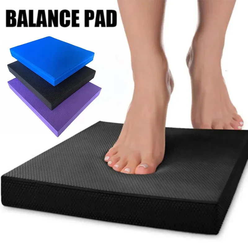 Esteras de yoga Mat Soft Balance Pad Ejercicio de espuma Cojín antideslizante Tablero de Pilates para entrenamiento físico Culturismo 231012