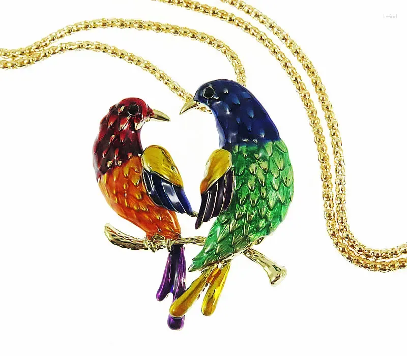 Pendant Necklaces Vintage Long Jewelry Fashion Sweater Necklace 2023 Exquisite Colourful Enamel Crystal Animal Love Bird Women