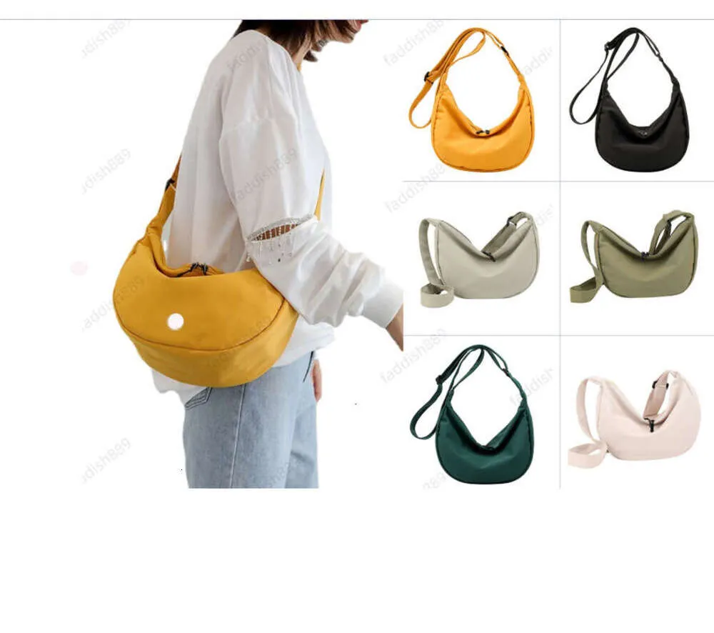 lulus bag Lu belt bag official models ladies casual sports waist bag outdoor messenger chest Capacity with brand lululemens22