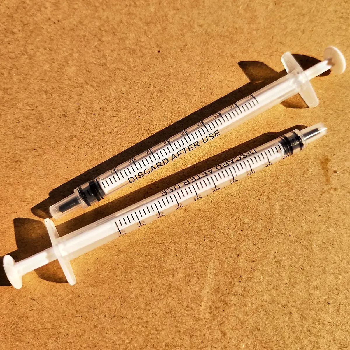 Plastic Syringe 1ml 3ml 5ml 10ml for Scientific Labs and Dispensing Multiple Uses Measuring Syringe Tools,with 1inch Blunt Tip Needles