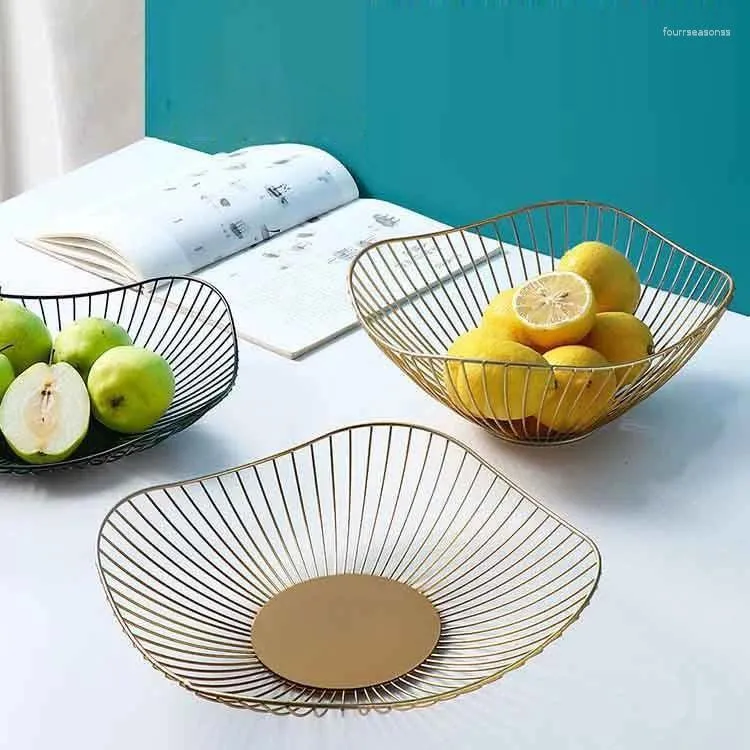 Pratos simples e moderno ferro cesta de frutas recipiente tigela casa criativa pão armazenamento dreno mesa exibição bandeja