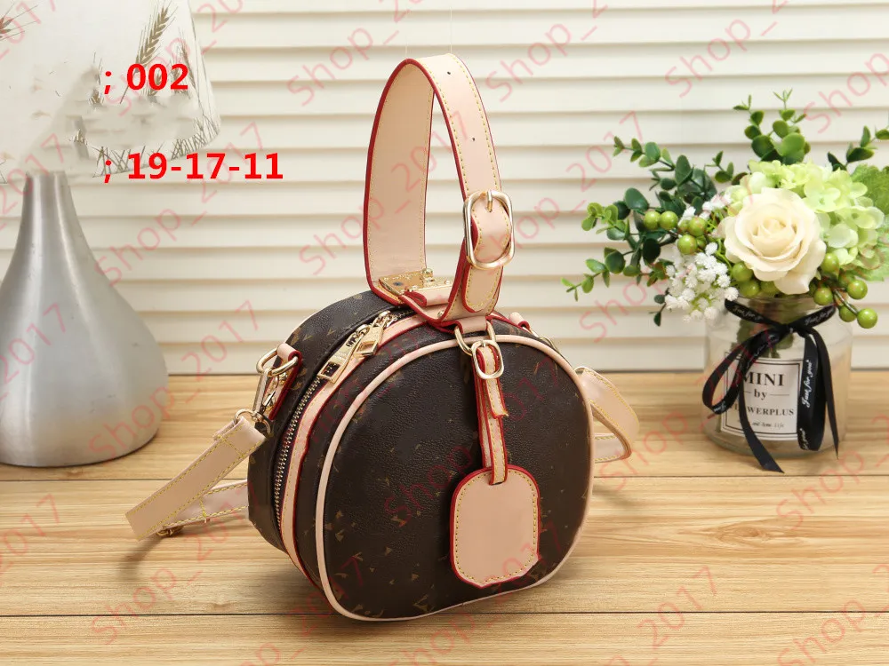 Designer Crossbody Bags Mini Boite Chapeaux cosmetic bag designer Round Shoulder Totes Purse Womens men Luxury toiletry Handbag Messenger Circular wallet Sacoche