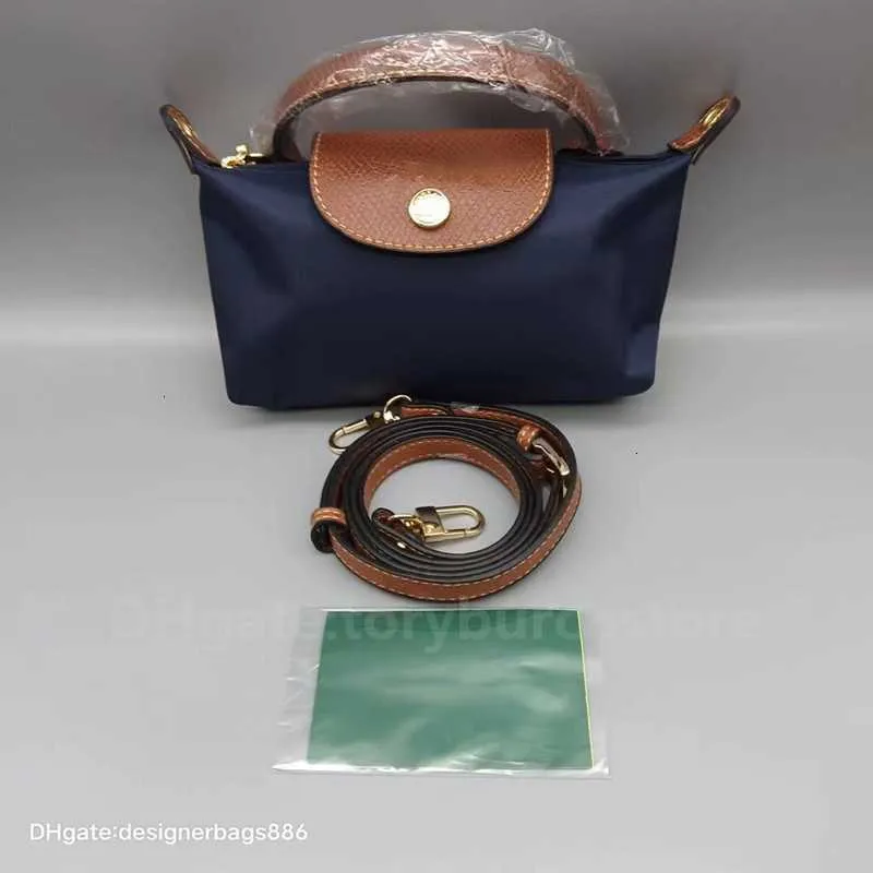 Mini lüks crossbody tasarımcılar cüzdan çanta boşluğu perakende kırmızı çanta gerçek deri toptan femme çanta hamur tatlısı tasarımcısı küçük çanta makyaj çantaları tote