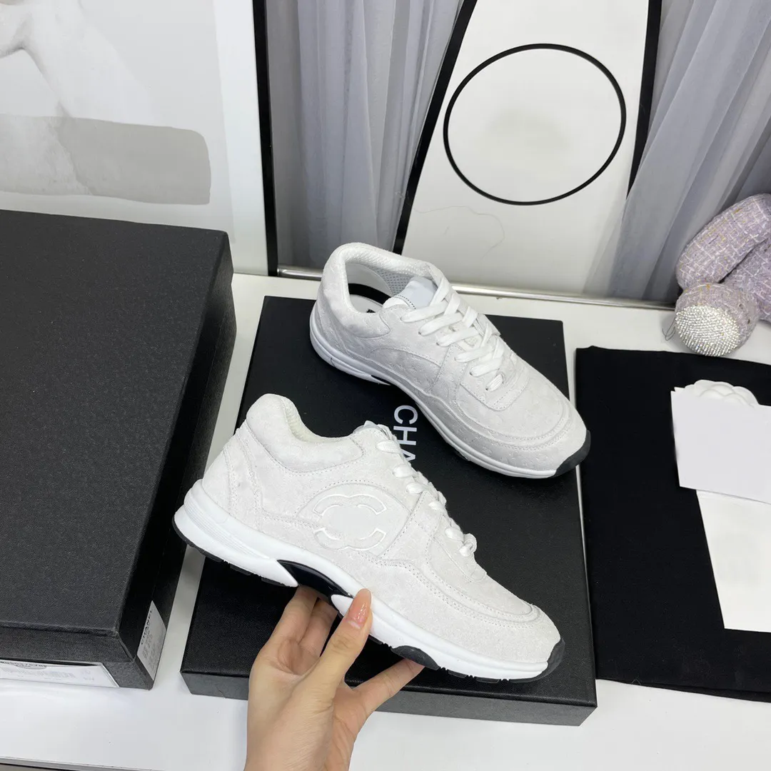 Designer Leather Chunky Sneakers Women With Letter Overlay And