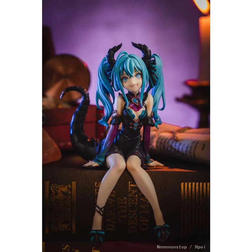 Kostium maskotki 15 cm anime Figura dwuwymiarowa Demon czarna krótka sukienka pozycja siedząca modelki Dolls Prezent Zabawki Zbieranie ozdób pvc