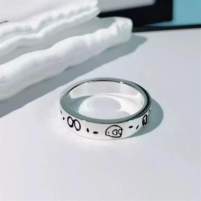 Skull Street Titanium Steel Band Ring Fashionカップルパーティー結婚式の男性と女性のジュエリーパンクリングギフトBox261i