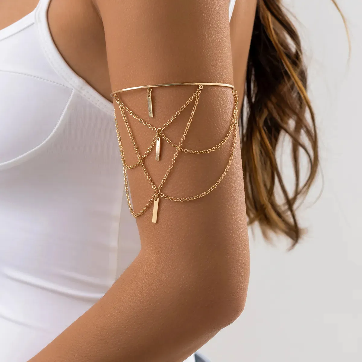 Bangle Purui Gold Color Open Upper Arm Armband Women's Jewelry Rectangle Stick Charm Tassel Arm Bangle Party Summer Accessories 231012