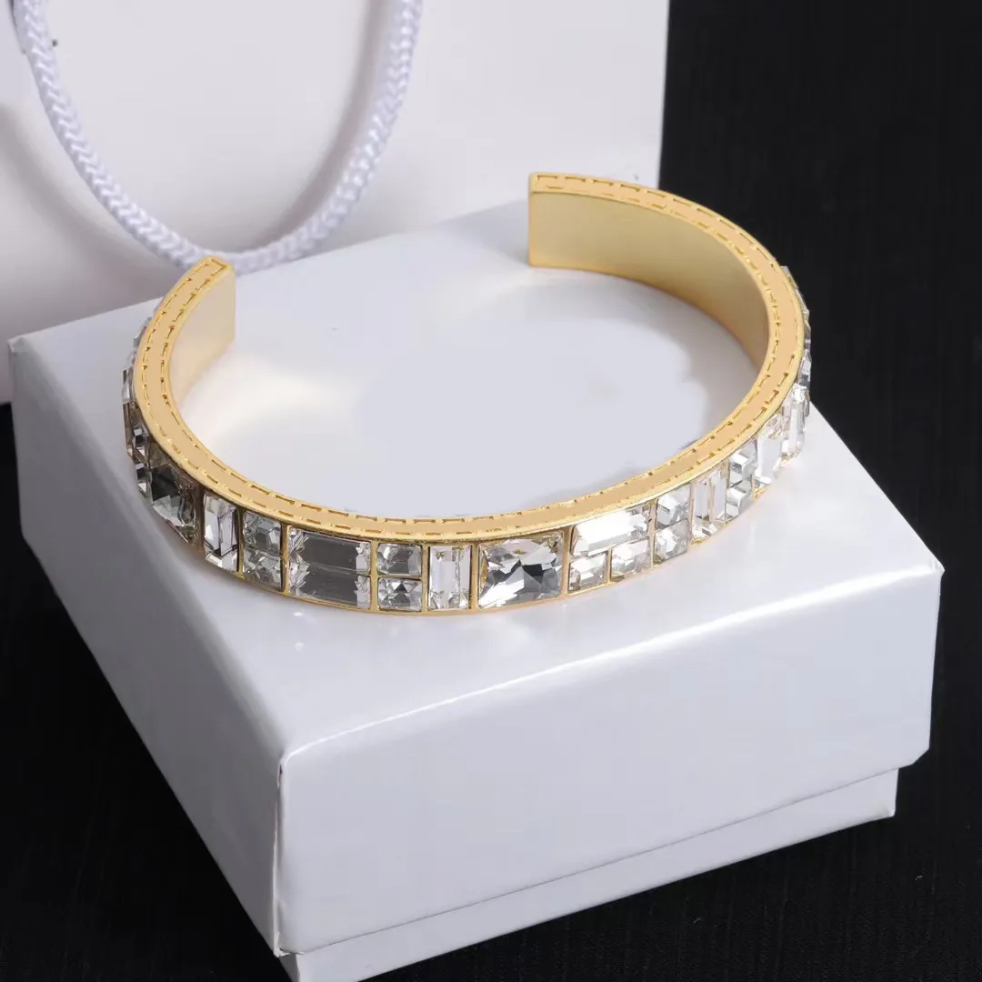 2023 New fashion Cuff Crystal Bangle women's designer bracelet gift jewelry