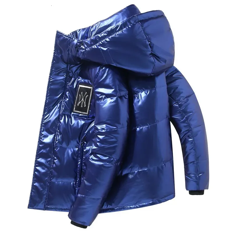 Piumino da uomo Parka invernale in pelle brillante da uomo addensare giacca calda Parka casual capispalla impermeabile colletto alla coreana cappotto con cappuccio abbigliamento 231013