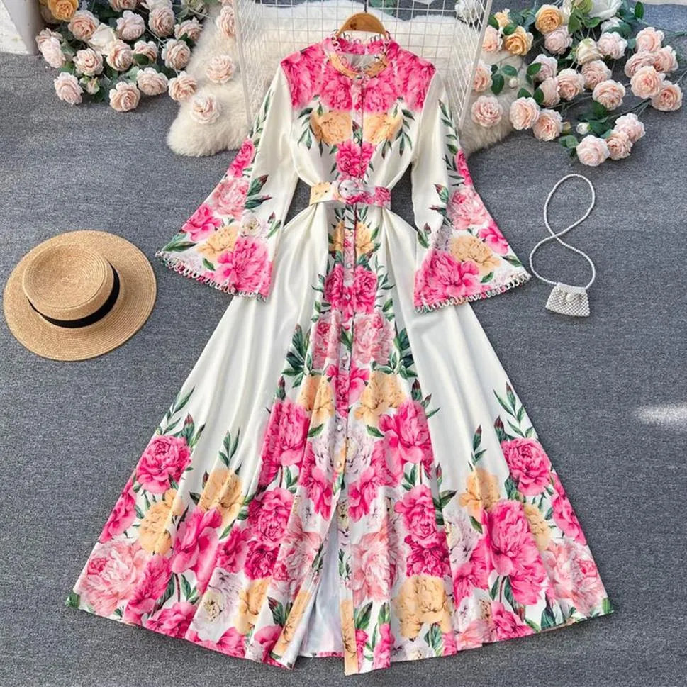2023 Robes de soirée Runway Designer Mode Vintage Floral Print Maxi Longues Robes de soirée Femmes Col montant Flare Manches Largo Vest274w