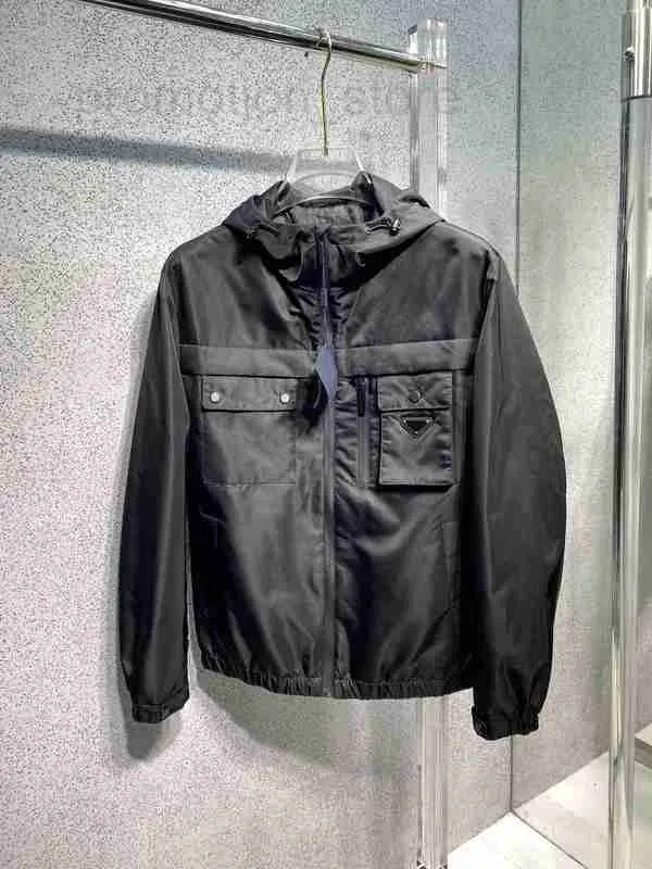 Men's Jackets Designer New Spring and autumn mens jacket fashion pocket stitching design black hooded top brand luxury designer 6MIK