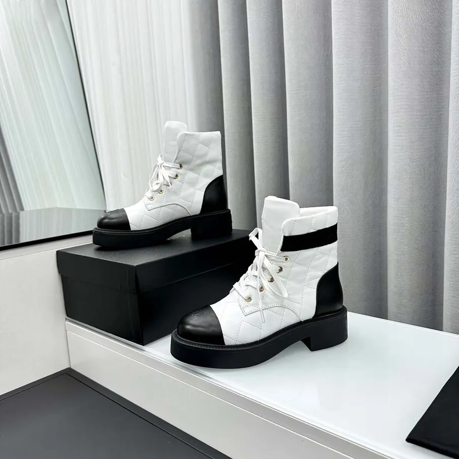 Designer Boots Luxury Boot äkta läderstövlar Ankelstövlar Kvinna Kort start Sneakers Trainers Sandaler Sandaler av varumärke S458 008
