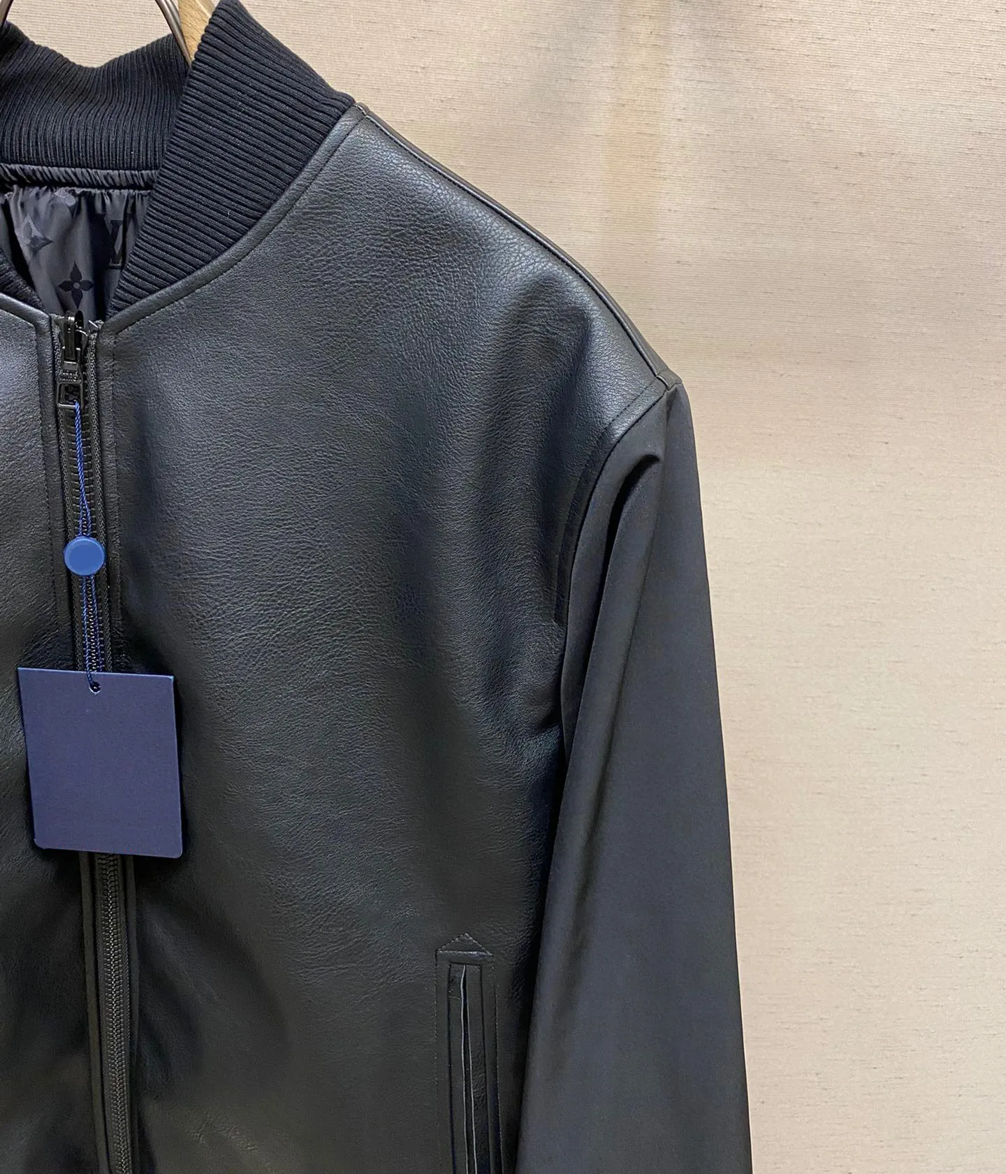 Erkek Ceketler Tasarımcı Dış Giyim Palto Suya Dayanıklı Hızlı Kuru İnce Cilt Rüzgar Yasağı Kapşonlu Güneş geçirmez Yansıtıcı Uyus