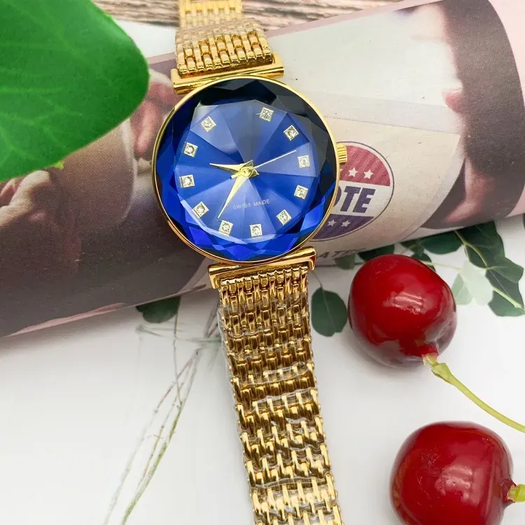 عالي الجودة 2023 ثلاثة غرز الكوارتز مشاهدة أزياء رجالي الساعات الجميلة نساء wristwatch العلامة التجارية العلامة التجارية Montre de Luxe Orologio di lusso