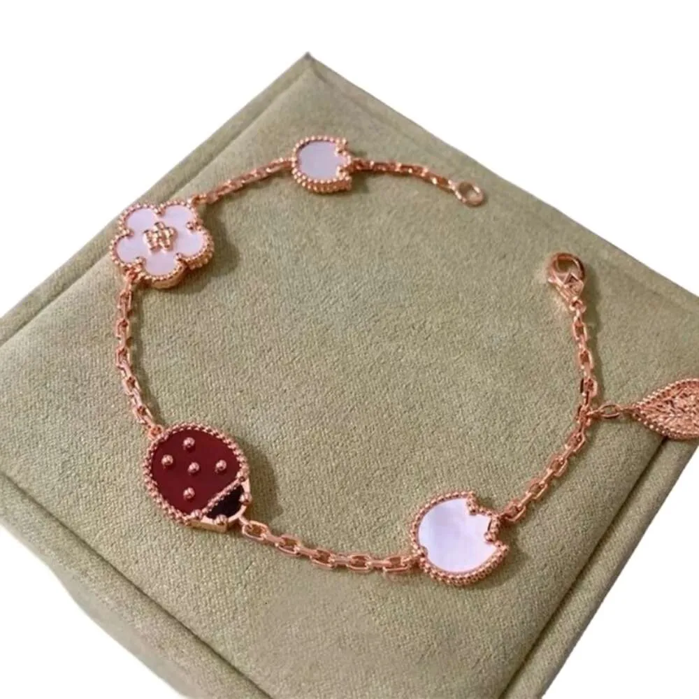 Van-Clef & Arpes Bracelet Designer Women Original Quality Petal Seven Ladybug Bracelet Women's Light Luxury Small Fantasy Four Leaf Grass Shell Handicraft High