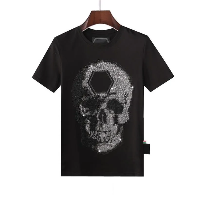 pleinxplein T-shirts pour hommes crânes lettres en métal cuir brodé plein plan tendance de la mode européenne col rond pp chemises wh211q