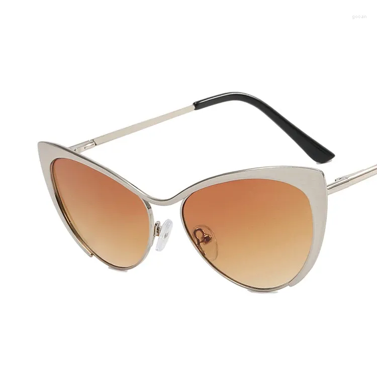 Sunglasses Triangle Cat Eye Metal Eyeglass Frame Men And Women Anti Blue Light Flat Glasses Can Be Paired With Myopia Lenses