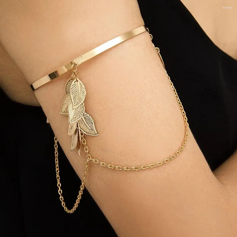 Halsbandörhängen Set Geometric Leaf Tassel Chain Pendant Armlet Form Kvinnlig dekoration Kvinnor armband